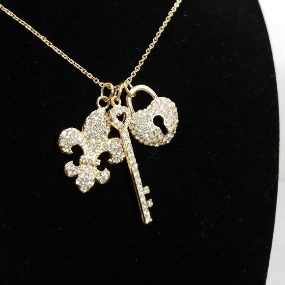 fresh Jewelry - Fresh Fleur de Los Key & Locket Crystal Necklace fresh Jewelry - Fresh Fleur de Los Key & Locket Crystal Necklace